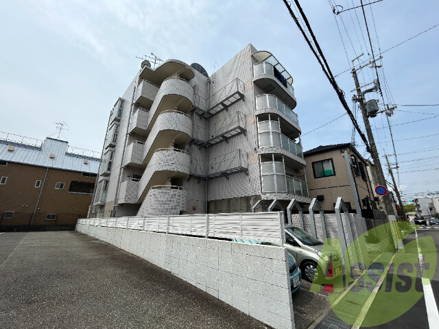 シロハイヌ武庫之荘の外観