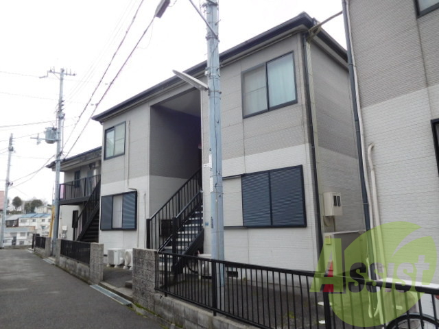 大倉山ハイツB棟