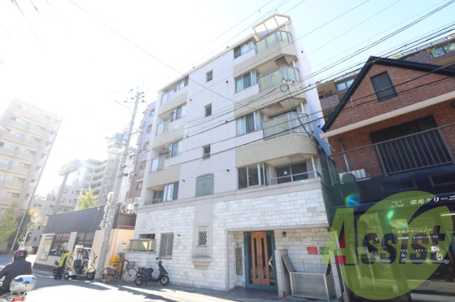 クラウンシティ本山の外観