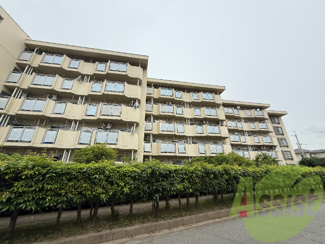 明石大窪住宅2号棟