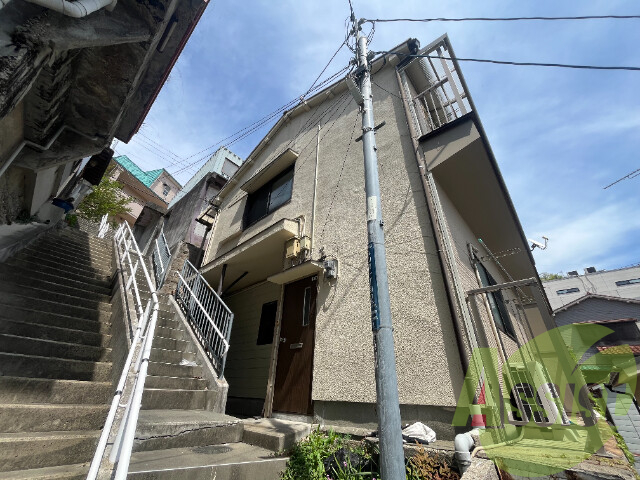 丸山アパートの外観