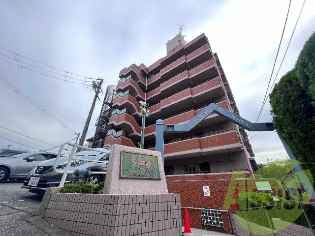 ライオンズマンション神戸明泉寺の外観