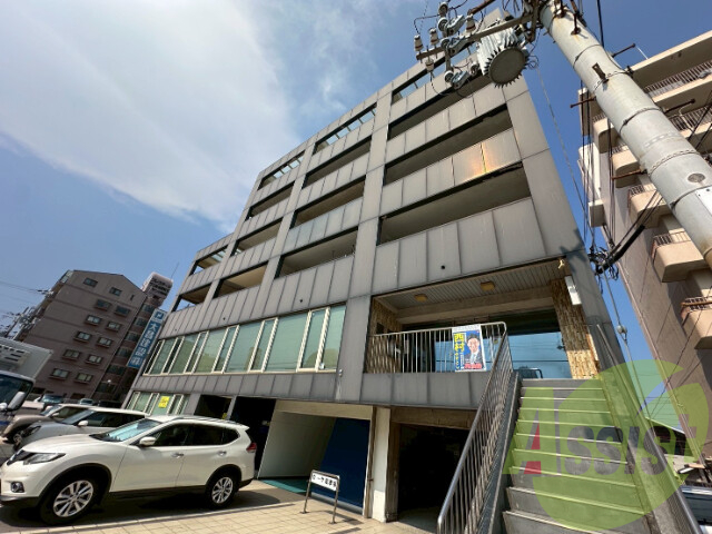 DーCUBEの外観
