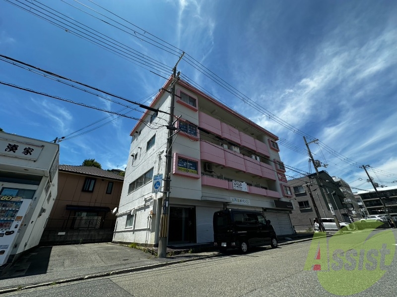 アルテ鈴蘭台の外観