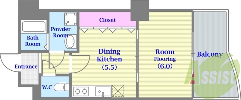 コンビニもスーパーも徒歩5分以内ととても便利な物件です。
