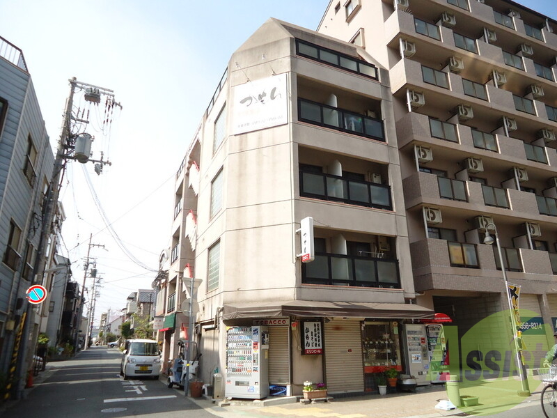六甲グランドライオンズⅡの外観