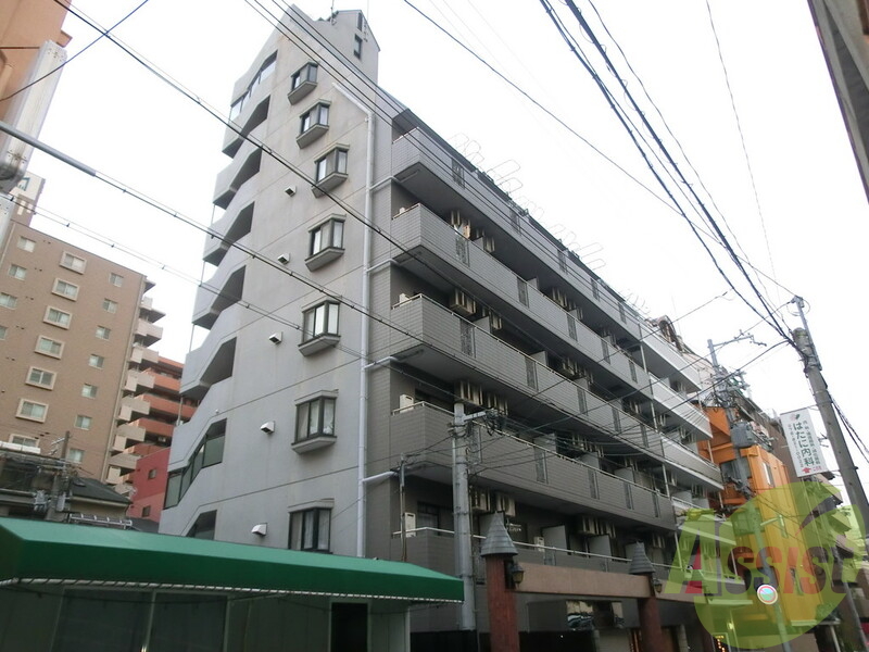 インペリアル六甲道の外観