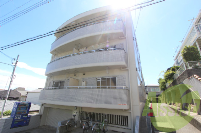 リリーフ片山町の外観
