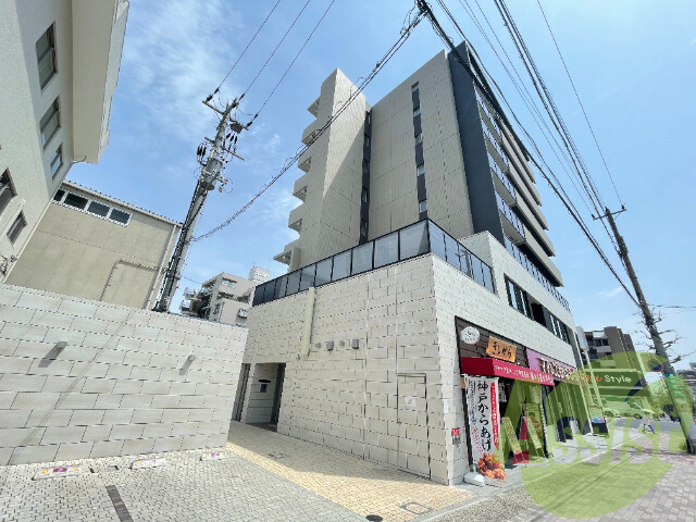 INICIO甲南山手の外観