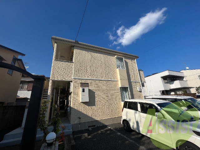 フォレストコートの外観