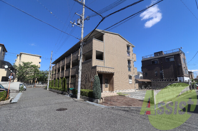 オッツ荒牧南の外観