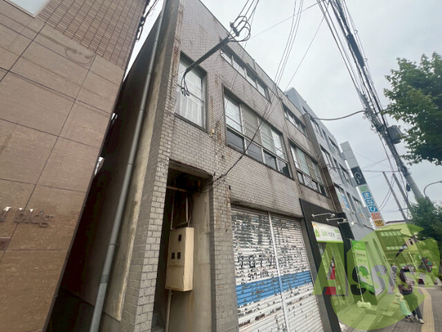 シャンブル魚住駅前