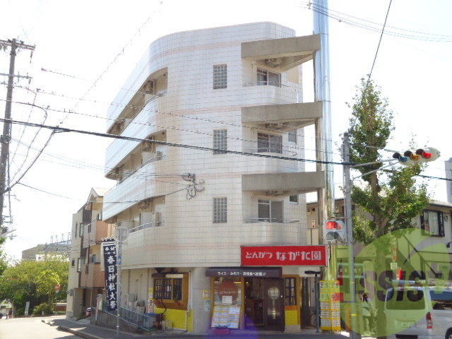 ヒルズ六甲の外観