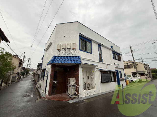 コートハウス