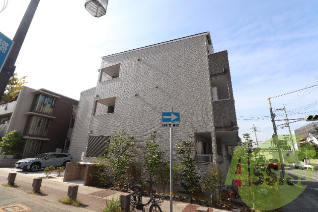 ウイングヒルズ武庫之荘の外観