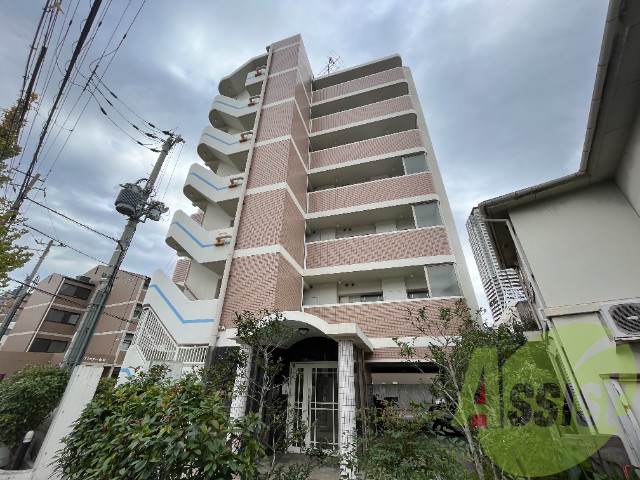 ソルジェンテ御影の外観