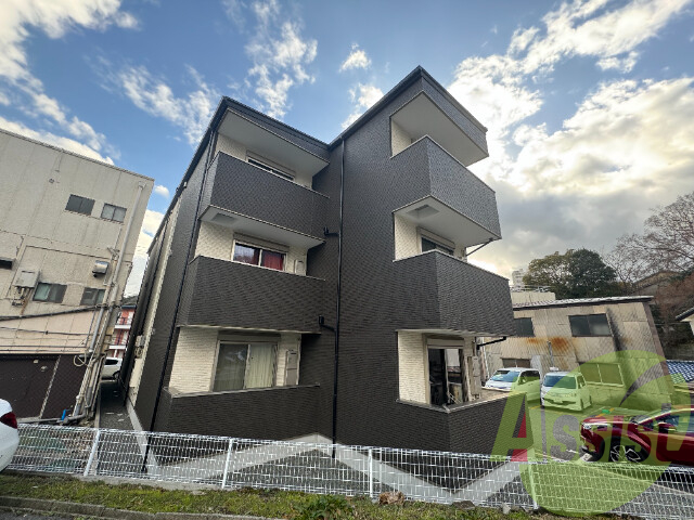 ジーメゾン妙法寺の外観