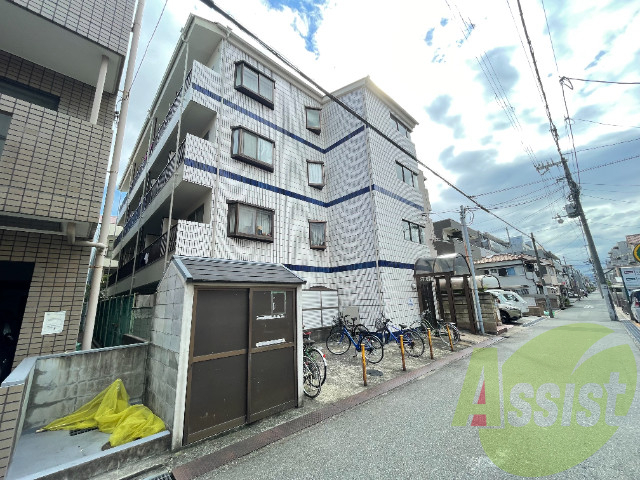 ハイツソレイユの外観