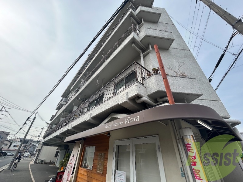 川田ハイツの外観