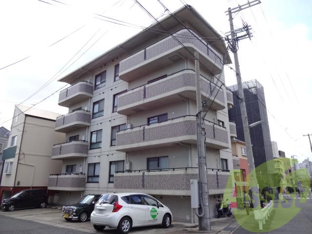 カーサもとやまの外観