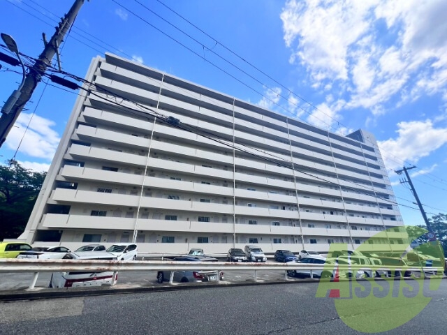 住吉台東住宅3号棟の外観