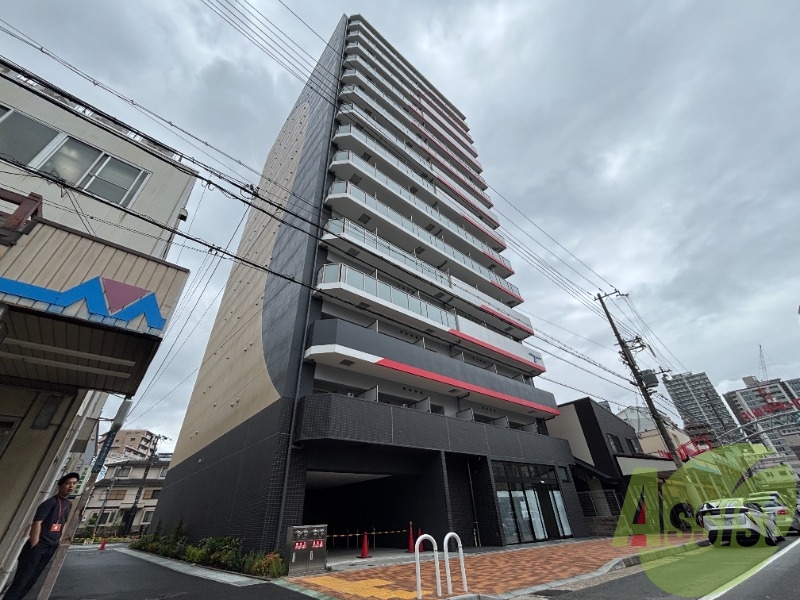 セレニテ西元町アリエの外観