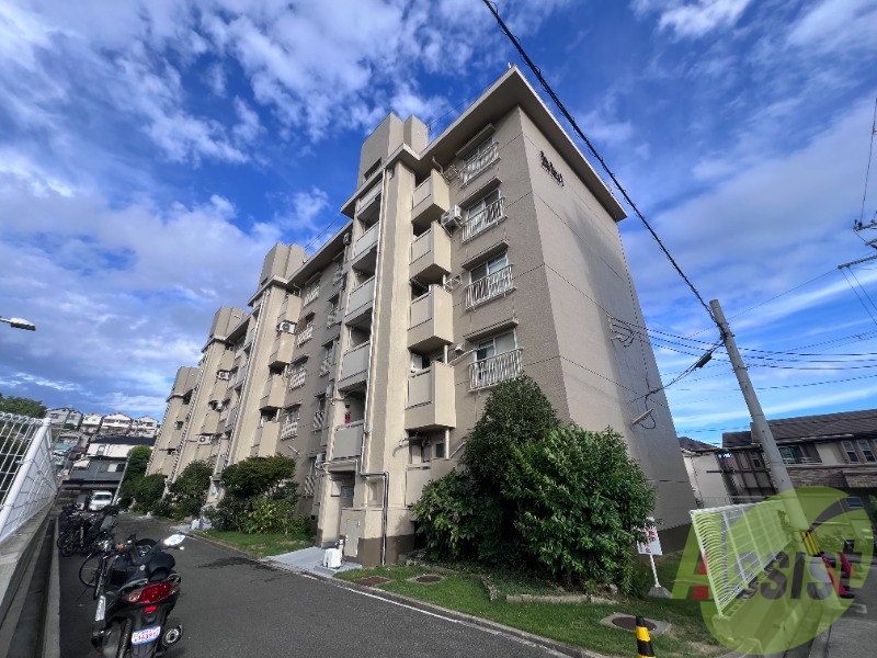 五位ノ池南ビル1号棟の外観