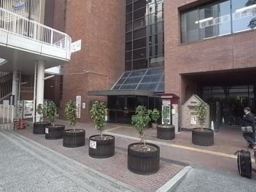 三宮図書館 931m 三宮図書館 931m
