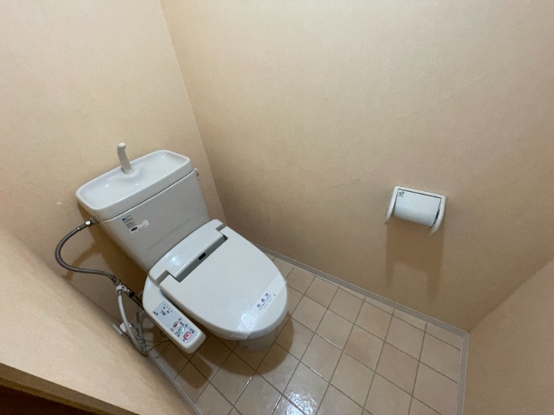 快適に使用できる、清潔感にこだわったトイレです。 快適に使用できる、清潔感にこだわったトイレです。