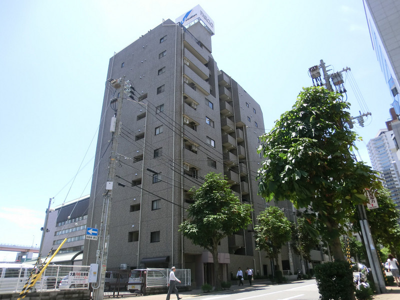 パルシオ三宮フラワーロードの外観