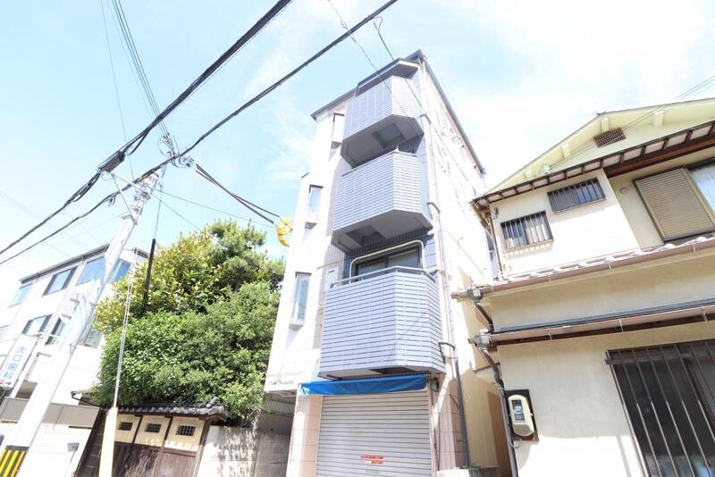 ナイン瑞ケ丘の外観