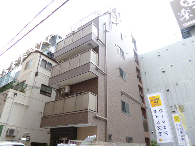エスポワール加納町の外観