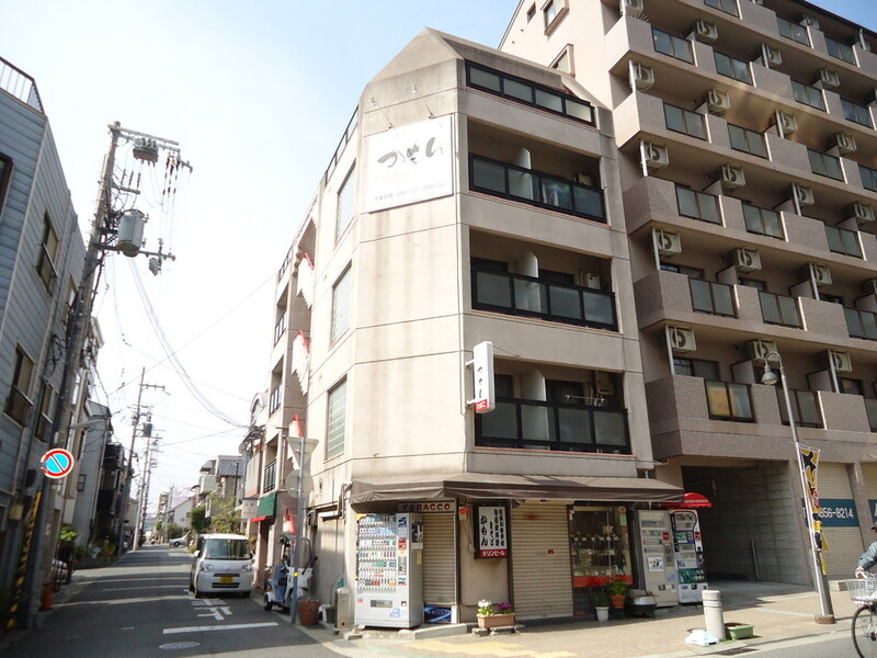 六甲グランドライオンズⅡの外観