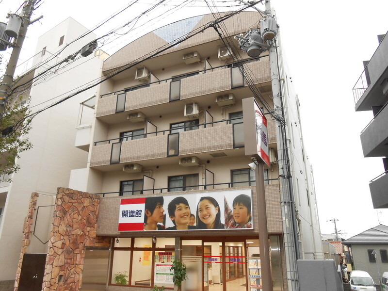 ロジュマン六甲の外観