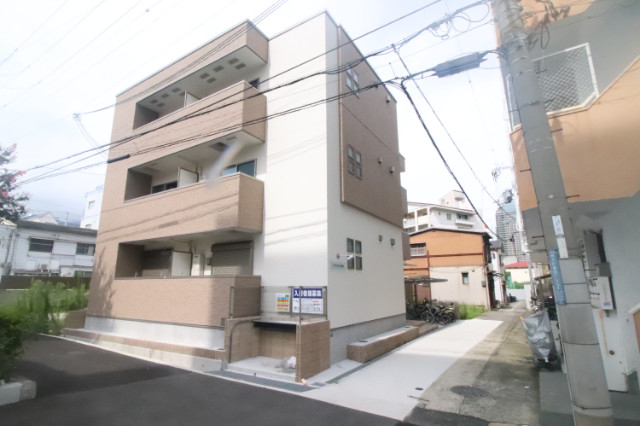 フジパレス三宮東の外観