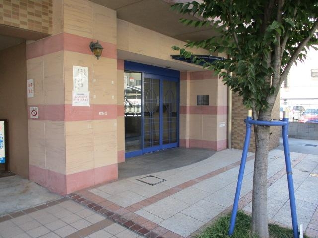 エントランス エントランス