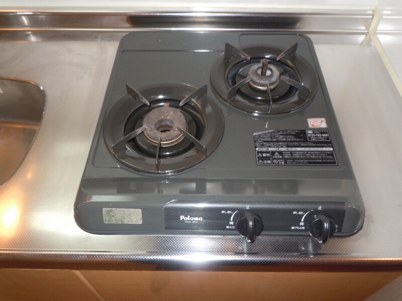 ガスコンロ2口設備充実です! ガスコンロ2口設備充実です!