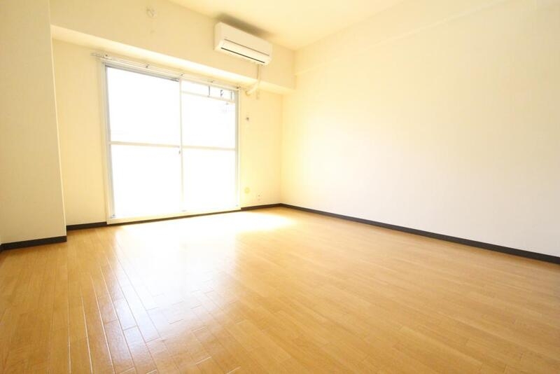 明るいお部屋でゆったりとした生活を 明るいお部屋でゆったりとした生活を