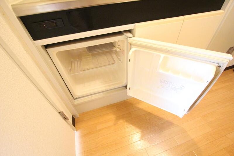 一人分のキッチン用品の収納はここで十分ですよ 一人分のキッチン用品の収納はここで十分ですよ