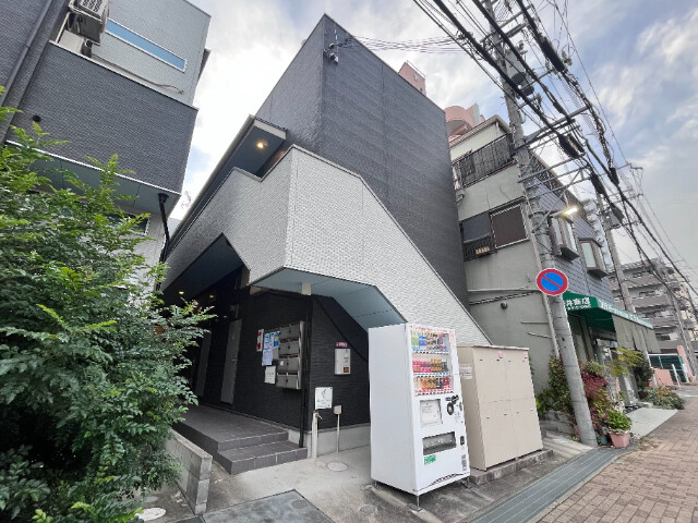 ファーストゲートコウベの外観