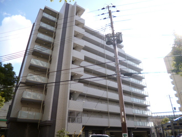 エスリード神戸WESTの外観