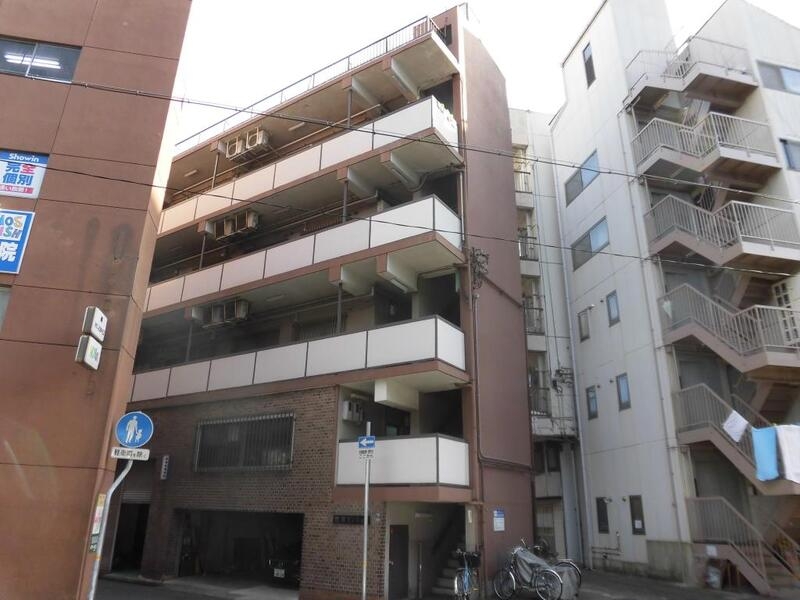 赤浦マンションの外観