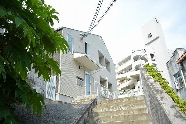 グランシャリオ山本通2の外観