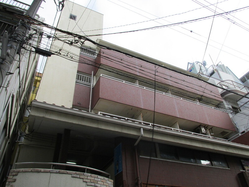 アコーズタワー神戸駅前の外観
