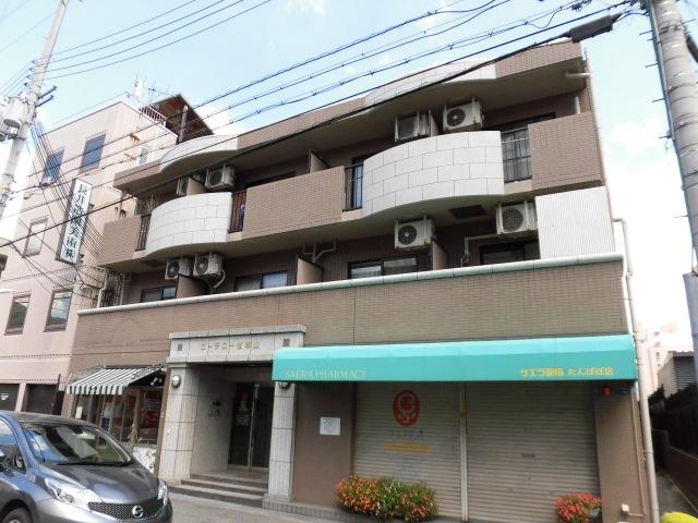 ローテローゼ本山の外観