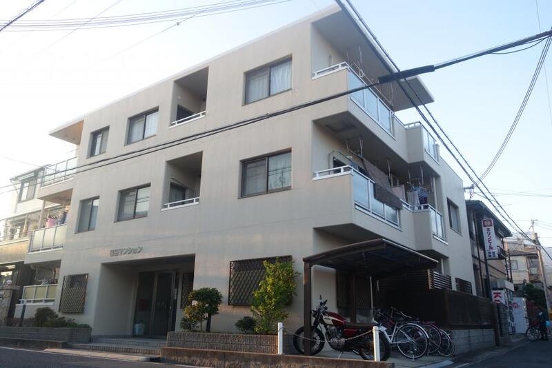福田マンションの外観