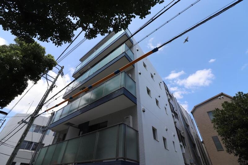 プレッジコート