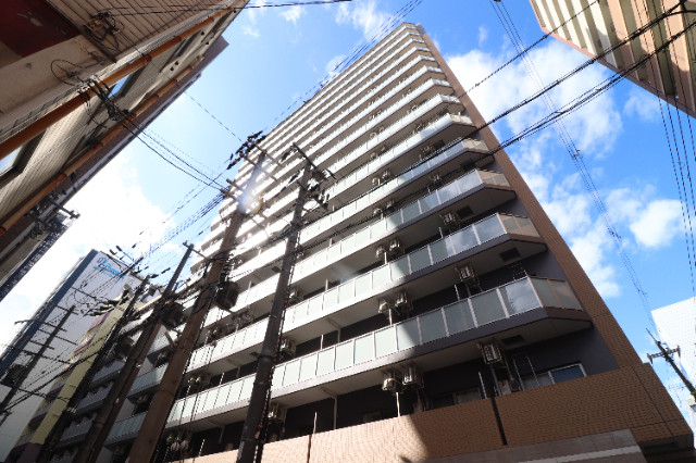 セレニテ神戸元町クレアの外観