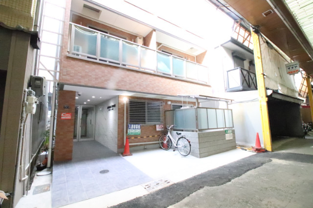 リヴェールハウスの外観