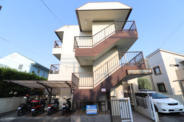 リッチライフ伊川谷Ⅱの外観
